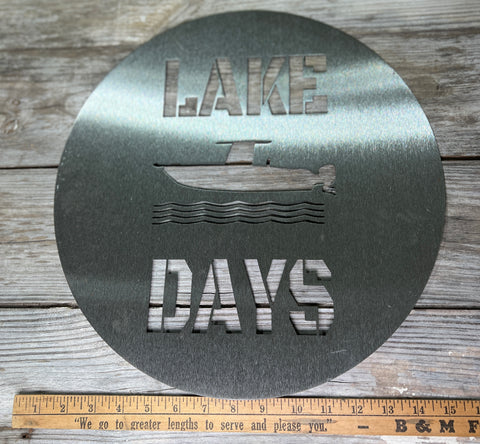 Lake Days 15x15